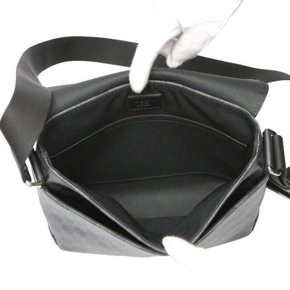 Louis Vuitton Damier Graphite District PM Shoulder Bag - Picture 10 of 12